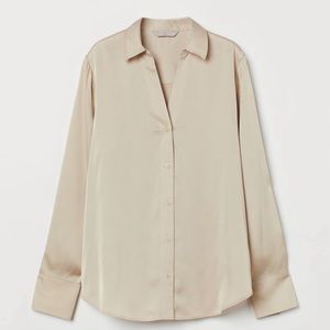 NWT women’s H&M V-neck long sleeve blouse beige